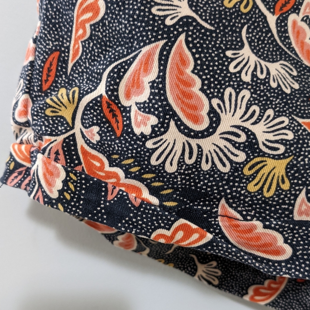 Patterned shorts - Picture 4 of 6